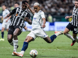 Cruzeiro e Atlético decidem título do Campeonato Mineiro no Mineirão