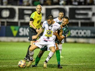 Democrata goleia Ipatinga e rebaixa rival para o Módulo II do Campeonato Mineiro