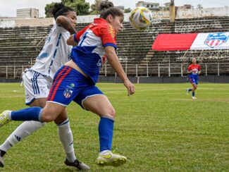 VEC e Cruzeiro se enfrentam pelo Mineiro Feminino em Valadares